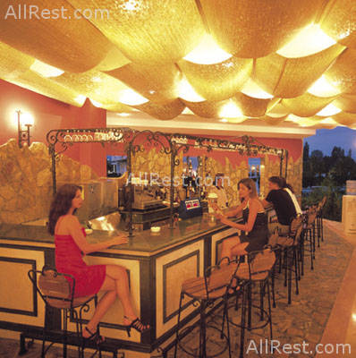 Pine House Hotel 24